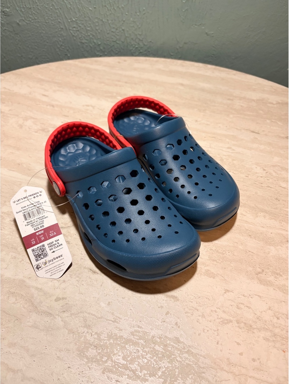 Kids Active Clog Solid Navy with Tomato Red Strap Size J2